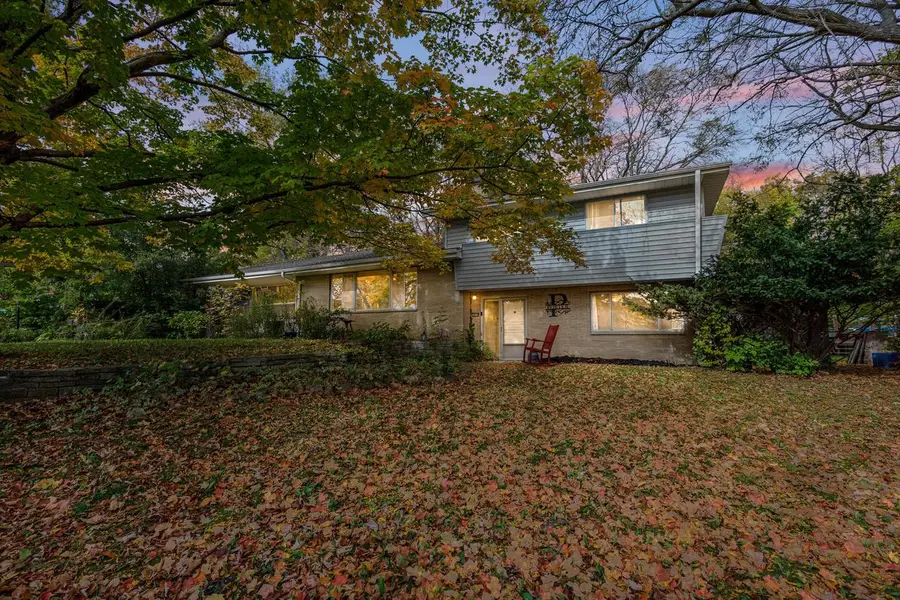 18310 Benington DRIVE, Brookfield, WI 53045 - #3