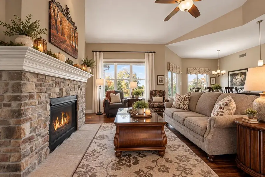 W59N1183 James CIRCLE, Cedarburg, WI 53012 - #3