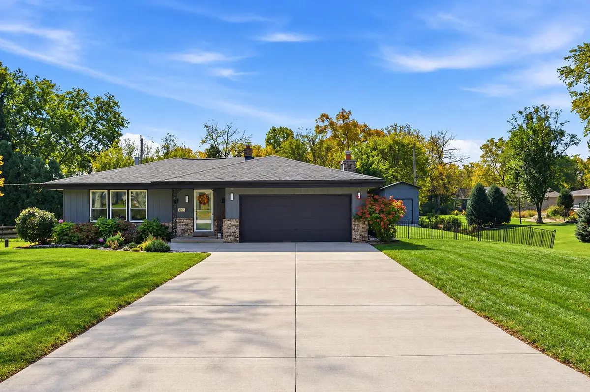 12731 W Park AVENUE, New Berlin, WI 53151 - #1