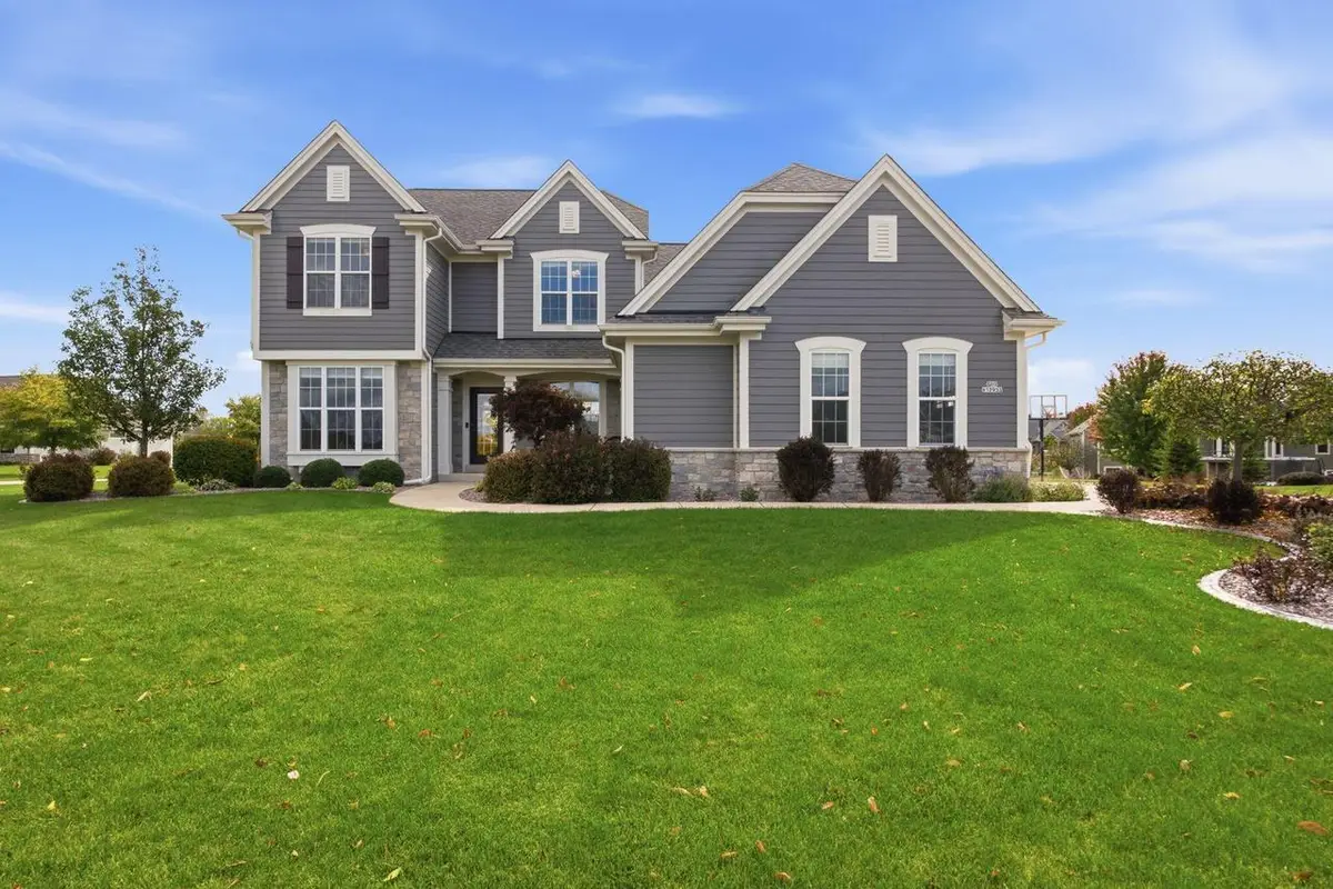 S89W12933 Bonningale COURT, Muskego, WI 53150 - #1