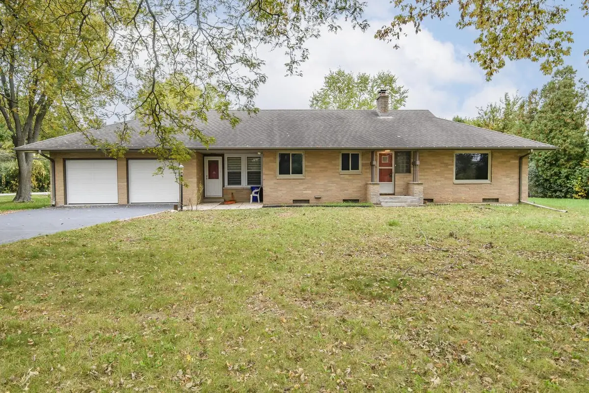 1080 Davidson ROAD, Brookfield, WI 53045 - #1