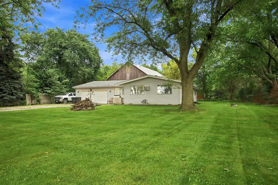 11811 304th AVENUE, Trevor, WI 53179 - #3