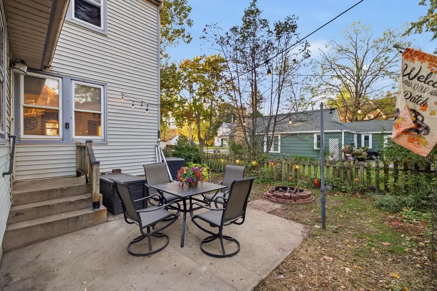 2421 9th AVENUE, South Milwaukee, WI 53172 - #2