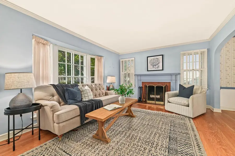 5252 N Bay Ridge AVENUE, Whitefish Bay, WI 53217 - #3