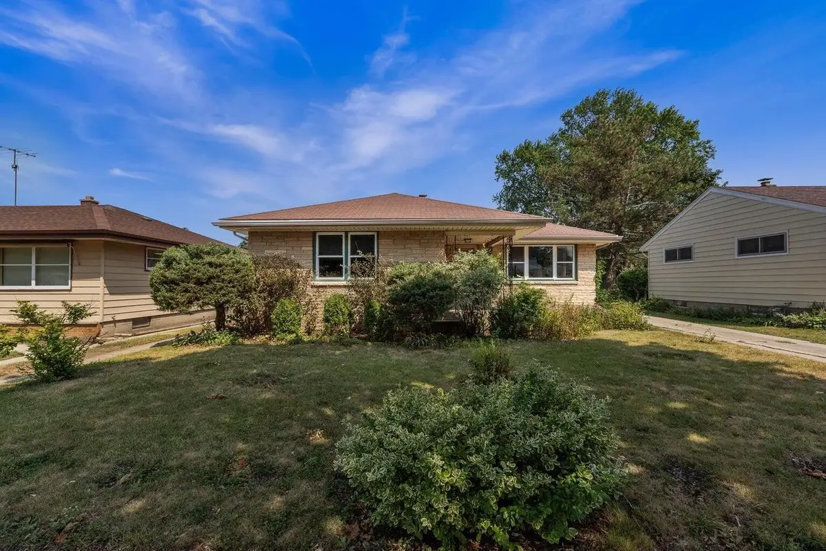 4126 N 80th STREET, Milwaukee, WI 53222 - #1