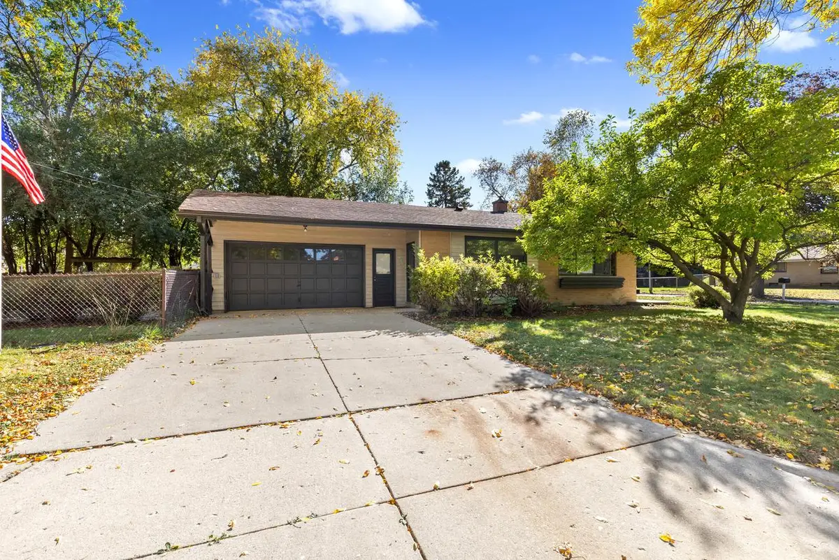 7424 N 38th STREET, Milwaukee, WI 53209 - #1