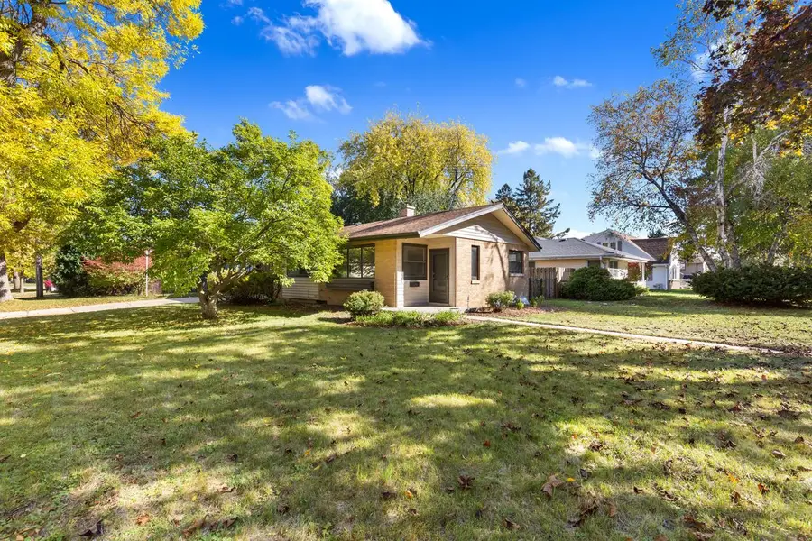 7424 N 38th STREET, Milwaukee, WI 53209 - #2