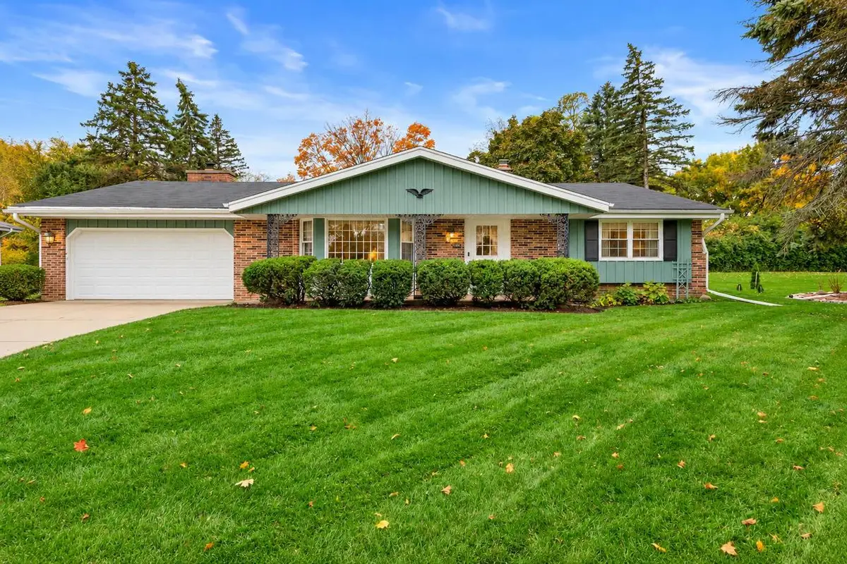 12281 W Verona COURT, West Allis, WI 53227 - #1