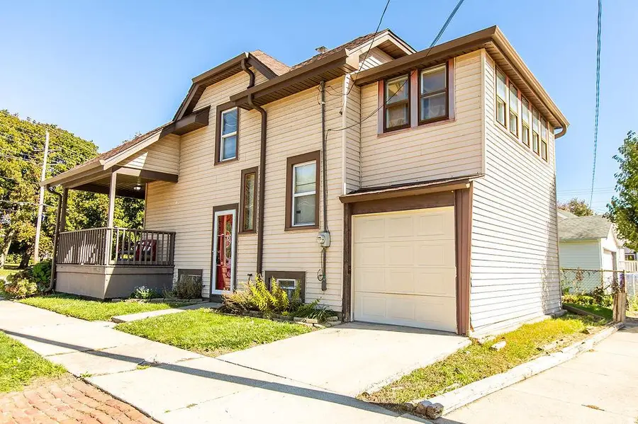 3329 Roosevelt ROAD, Kenosha, WI 53142 - #2