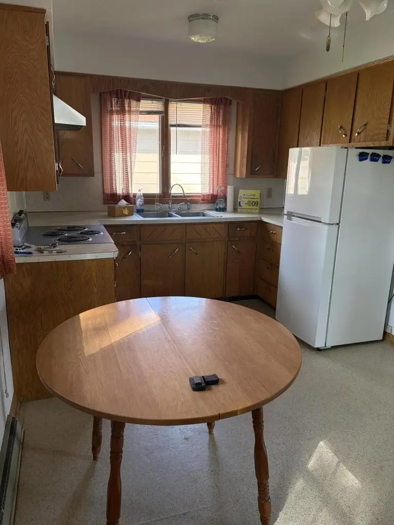 210 E 14th STREET, Marshfield, WI 54449 - #3