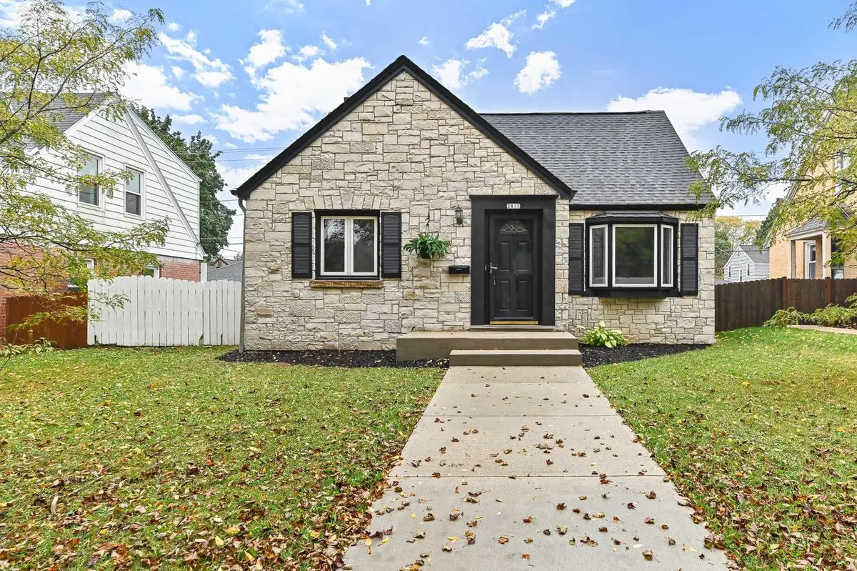 2815 N 91st STREET, Milwaukee, WI 53222 - #1