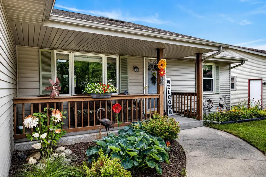 513 Polaris STREET, West Bend, WI 53095 - #3