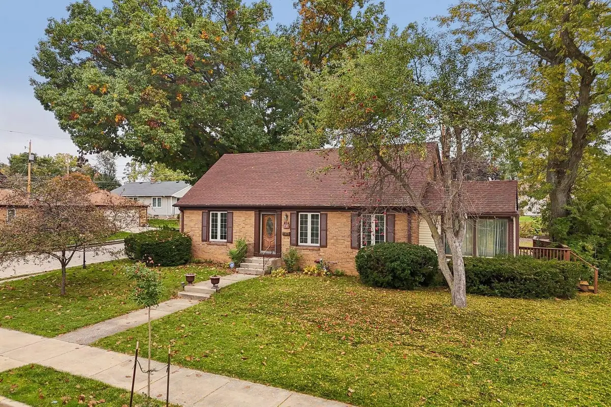1221 Jefferson STREET, Racine, WI 53404 - #1