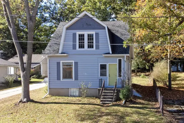 92 Valley STREET, Williams Bay, WI 53191
