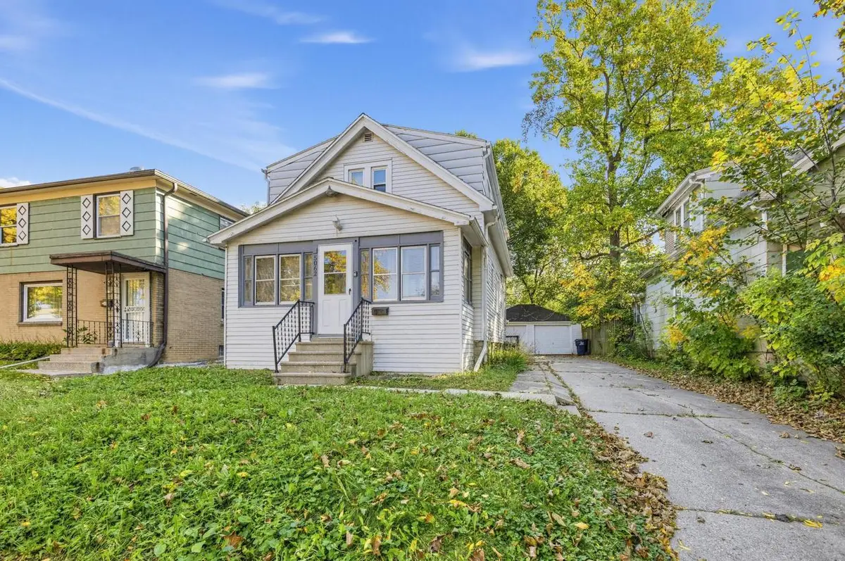 5062 N 54th STREET, Milwaukee, WI 53218 - #1