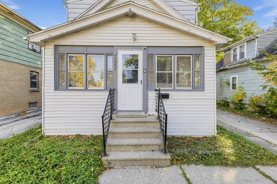 5062 N 54th STREET, Milwaukee, WI 53218 - #3