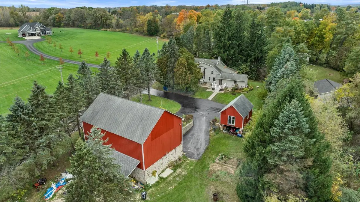 590 Decorah ROAD, West Bend, WI 53095 - #1