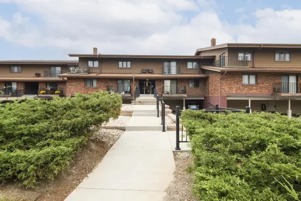 3925 S 84th STREET #4, Greenfield, WI 53228