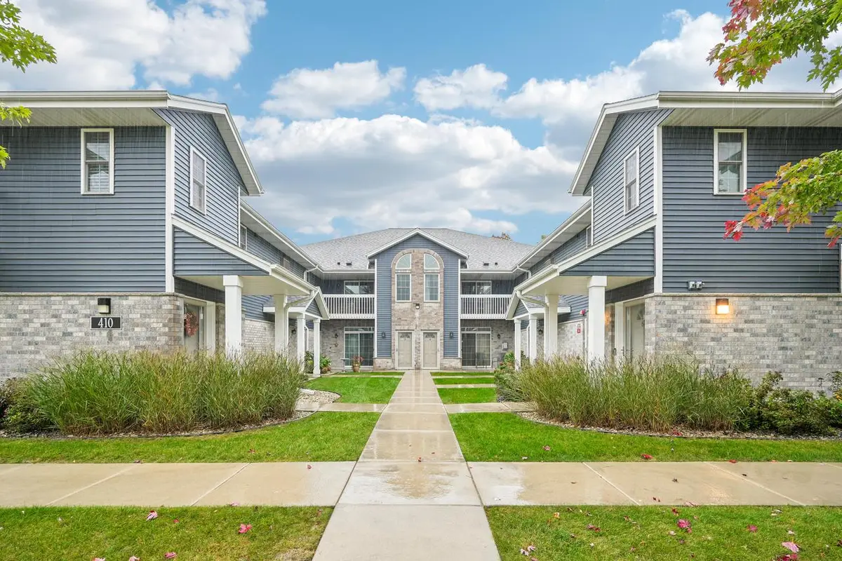 410 W Aspen DRIVE #3, Oak Creek, WI 53154 - #1