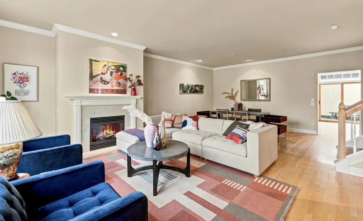 2201 E Stratford COURT #C, Shorewood, WI 53211 - #1