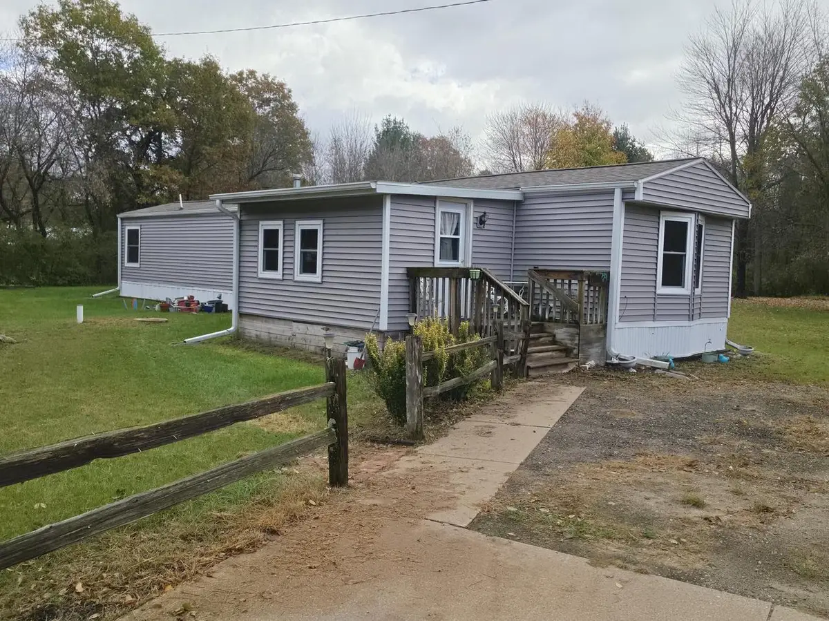 15723 State Highway 16, Sparta, WI 54656 - #1
