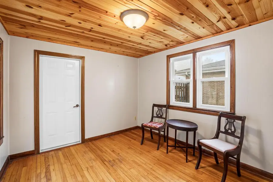 4000 S 56th STREET, Milwaukee, WI 53220 - #3