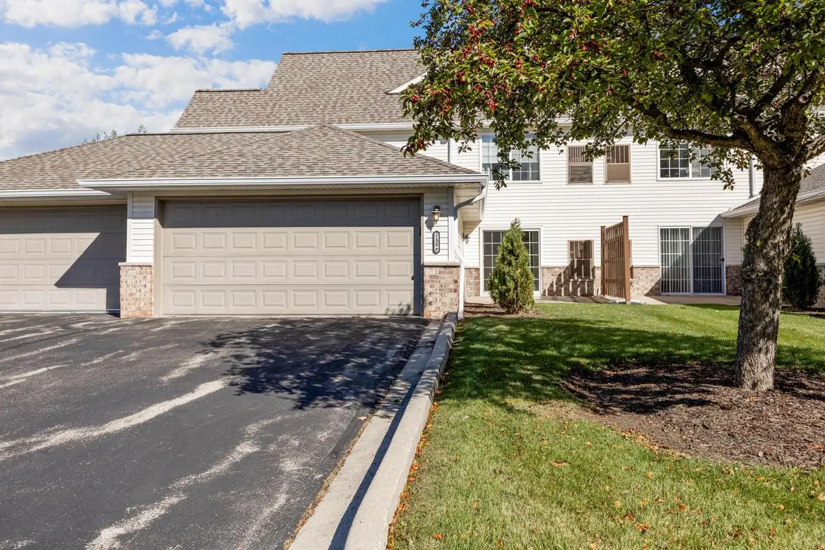 2153 Broken Hill ROAD #7, Waukesha, WI 53188 - #1
