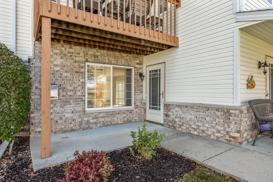 2153 Broken Hill ROAD #7, Waukesha, WI 53188 - #2