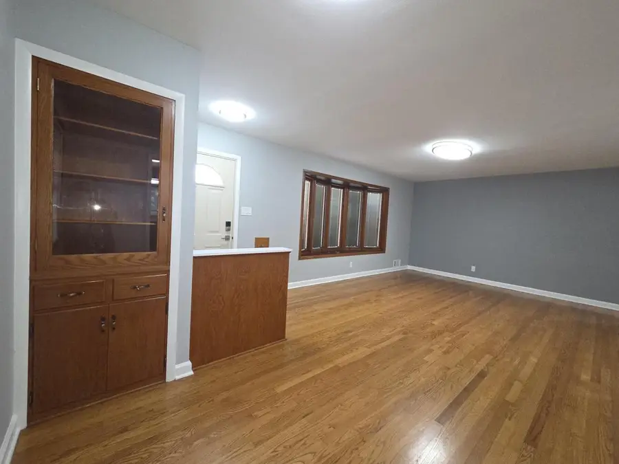 4241 S Griffin AVENUE, Milwaukee, WI 53207 - #2