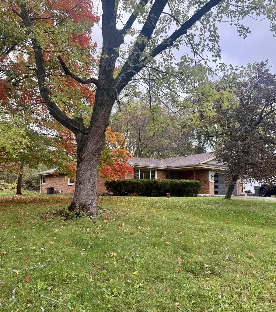 W135S6493 Windsor ROAD, Muskego, WI 53150 - #1