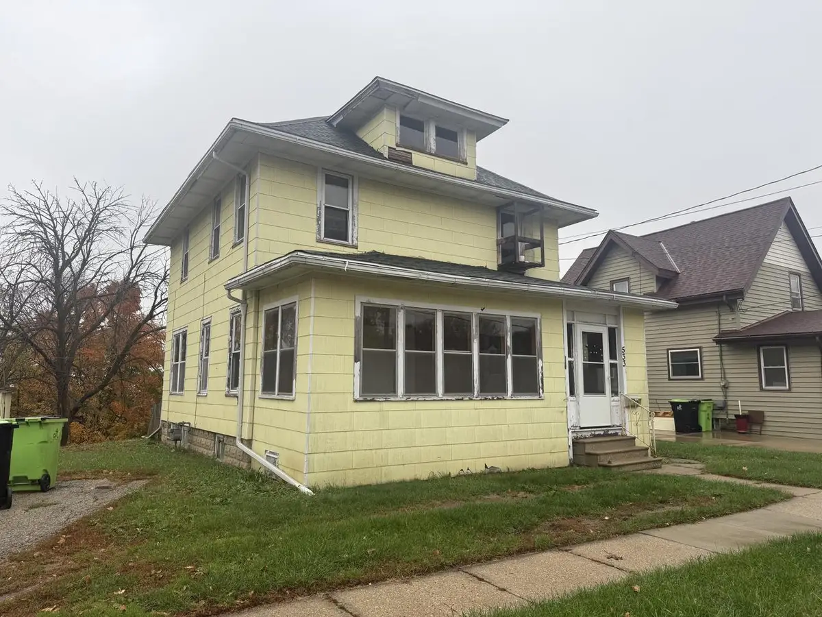 533 N German STREET, Mayville, WI 53050 - #1