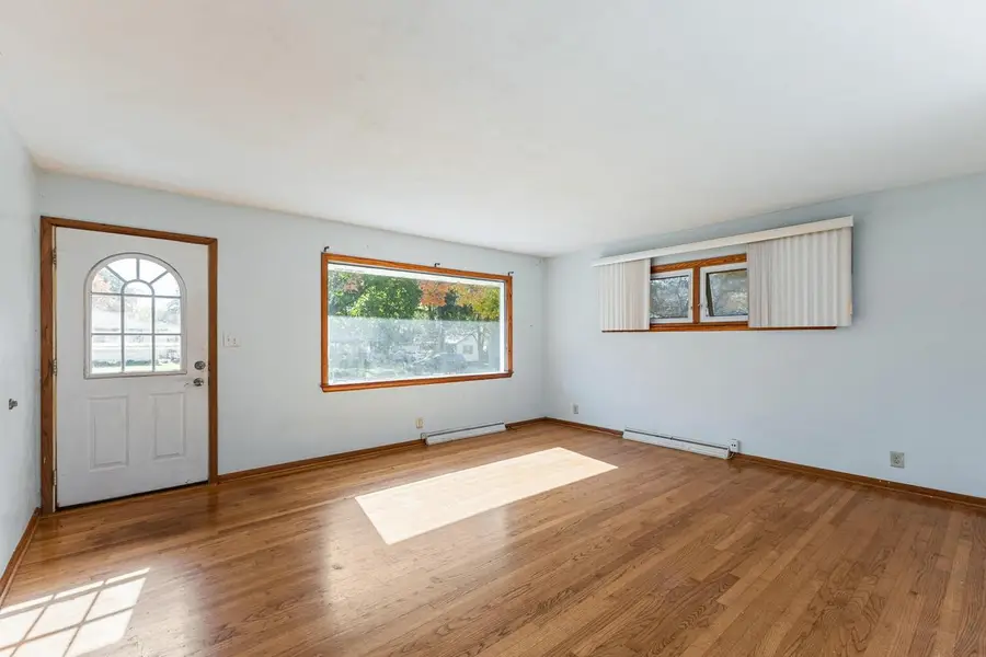 4436 W Dunwood ROAD, Brown Deer, WI 53223 - #3
