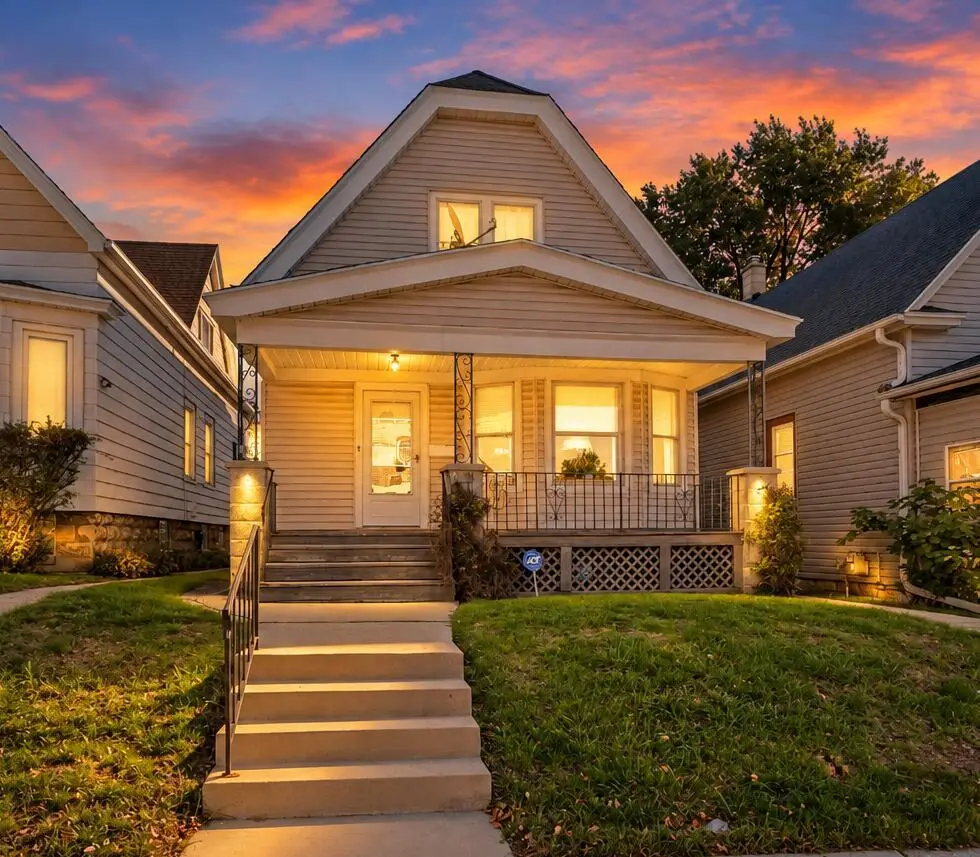 1562 S 31st STREET, Milwaukee, WI 53215 - #1