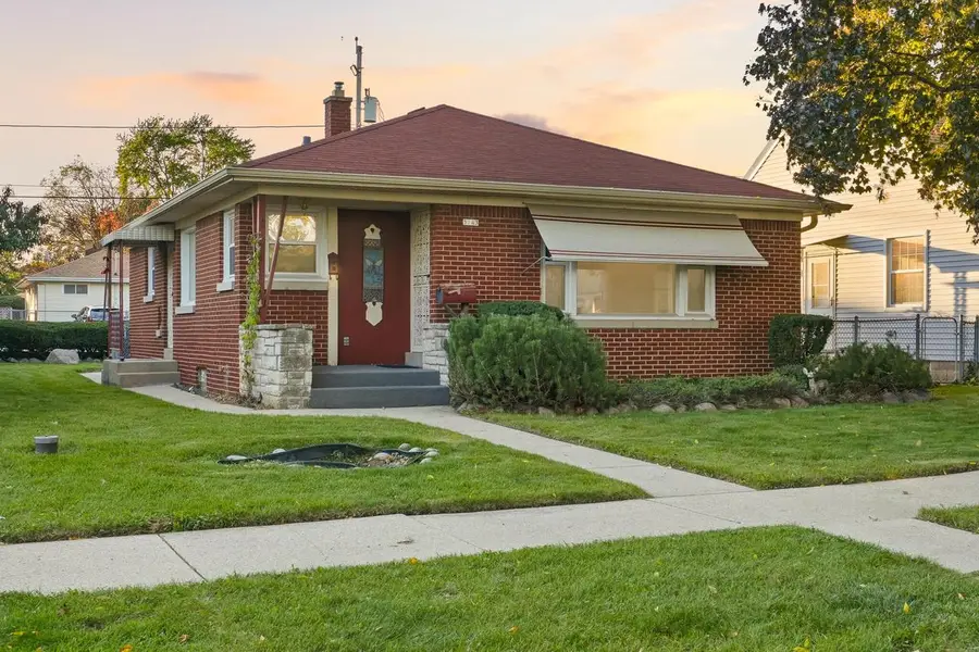 5143 N 70th STREET, Milwaukee, WI 53218 - #2
