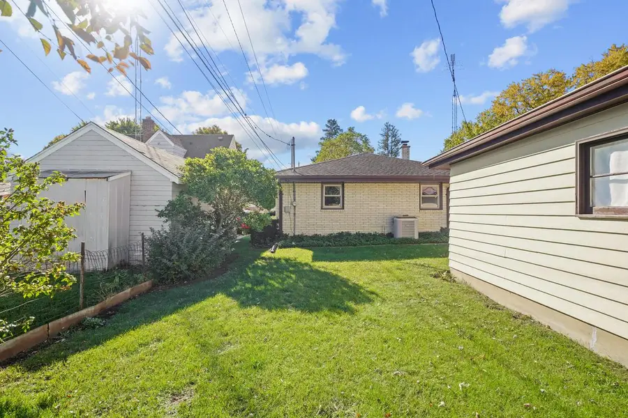 3414 Pierce BOULEVARD, Racine, WI 53405 - #3
