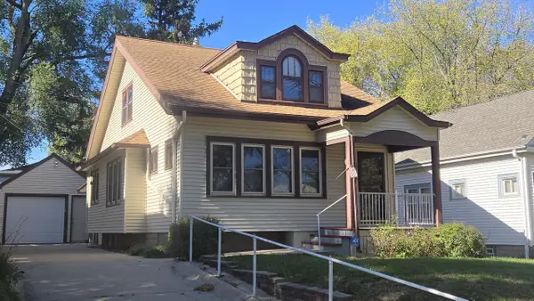 2567 N 54th STREET, Milwaukee, WI 53210