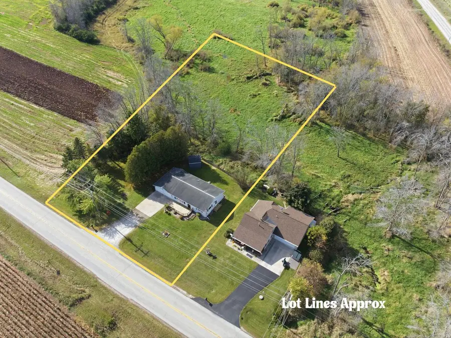 1324 S Alverno ROAD, Manitowoc, WI 54220 - #2