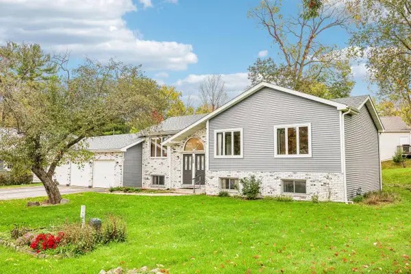 159 Willabay DRIVE, Williams Bay, WI 53191