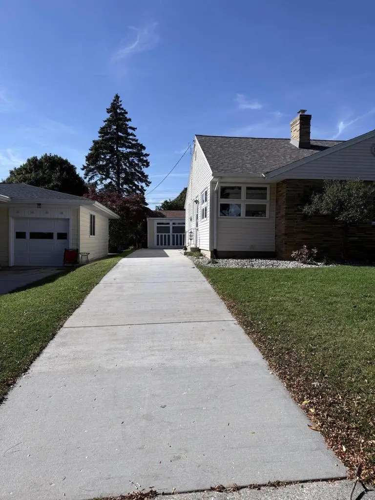 1024 Illinois STREET, Racine, WI 53405 - #2