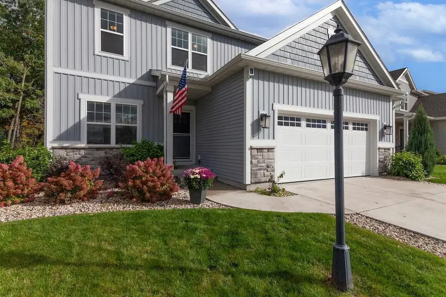 516 Wild Oak ROAD #Lot 32, Hartland, WI 53029 - #3