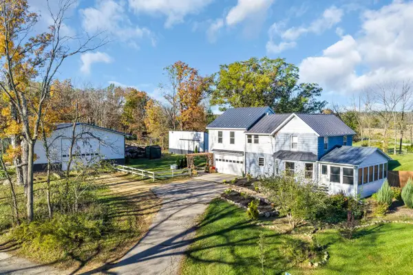 W3221 Park DRIVE, Lake Geneva, WI 53147