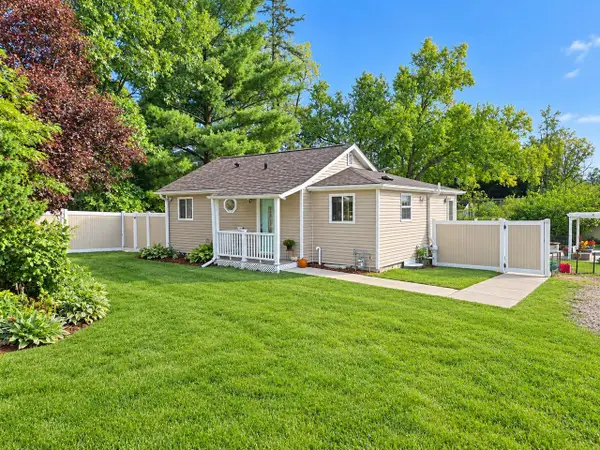 125 Sunnyside COURT, Williams Bay, WI 53191