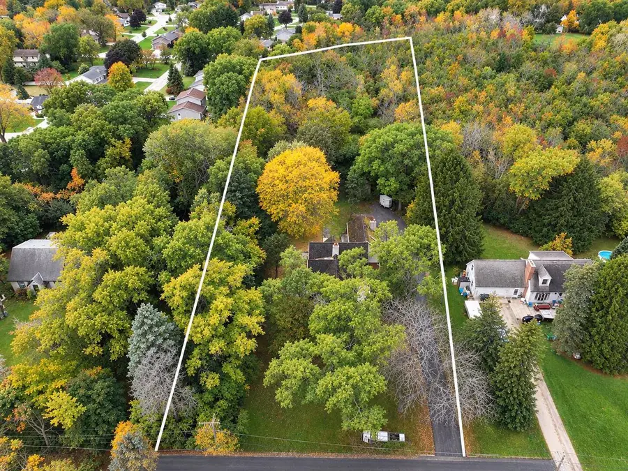 4849 S 35th STREET, Greenfield, WI 53221 - #2