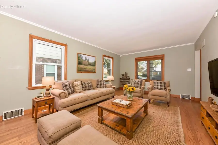 3040 N 80th STREET, Milwaukee, WI 53222 - #3