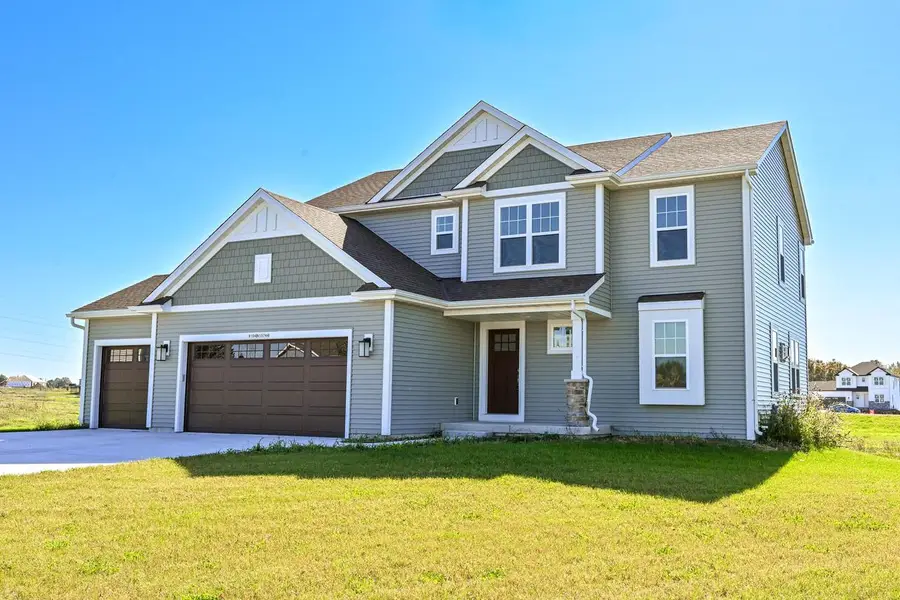 W194N15744 East Gate COURT, Jackson, WI 53037 - #2