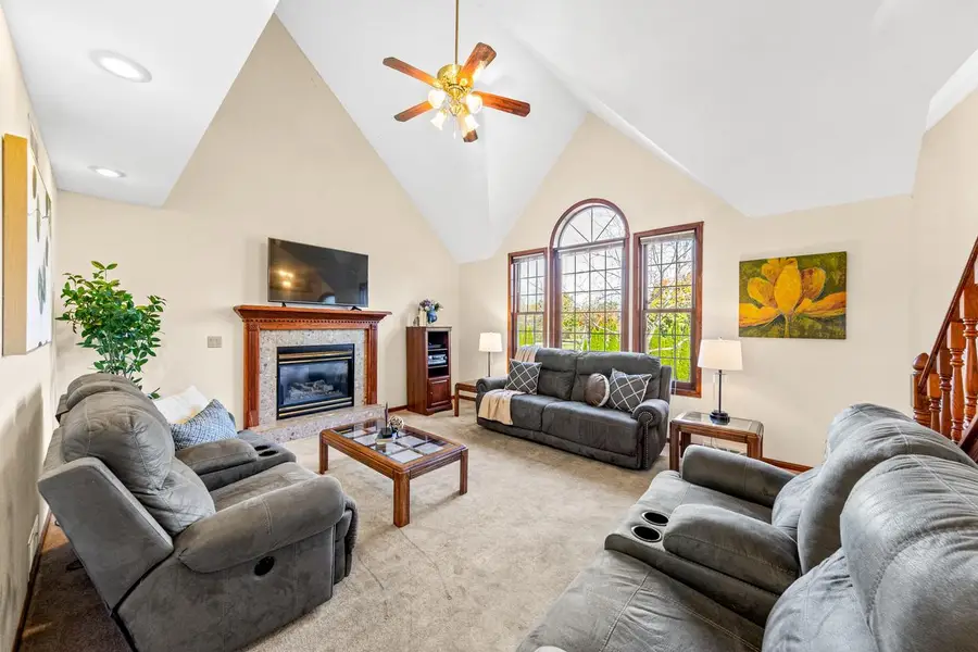 4212 S 124th STREET, Greenfield, WI 53228 - #3