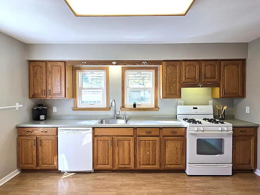 4837 N 56th STREET, Milwaukee, WI 53218 - #3
