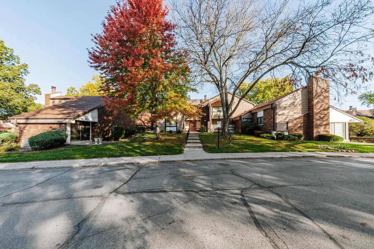 8631 N Servite DRIVE #116, Milwaukee, WI 53223 - #1