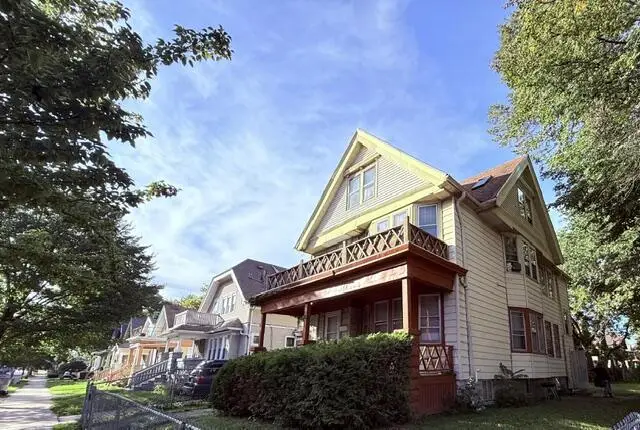 1800 W Nash STREET #1802, Milwaukee, WI 53206 - #2
