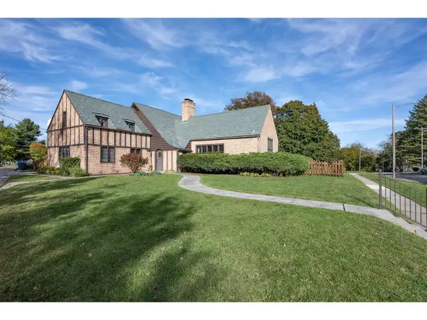 1326 Thomas AVENUE, Watertown, WI 53094